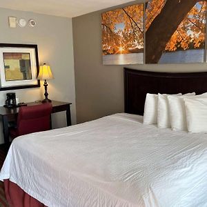 Exterior Room One King Bed Roll Shower Mobility Accessible Non-Smoking